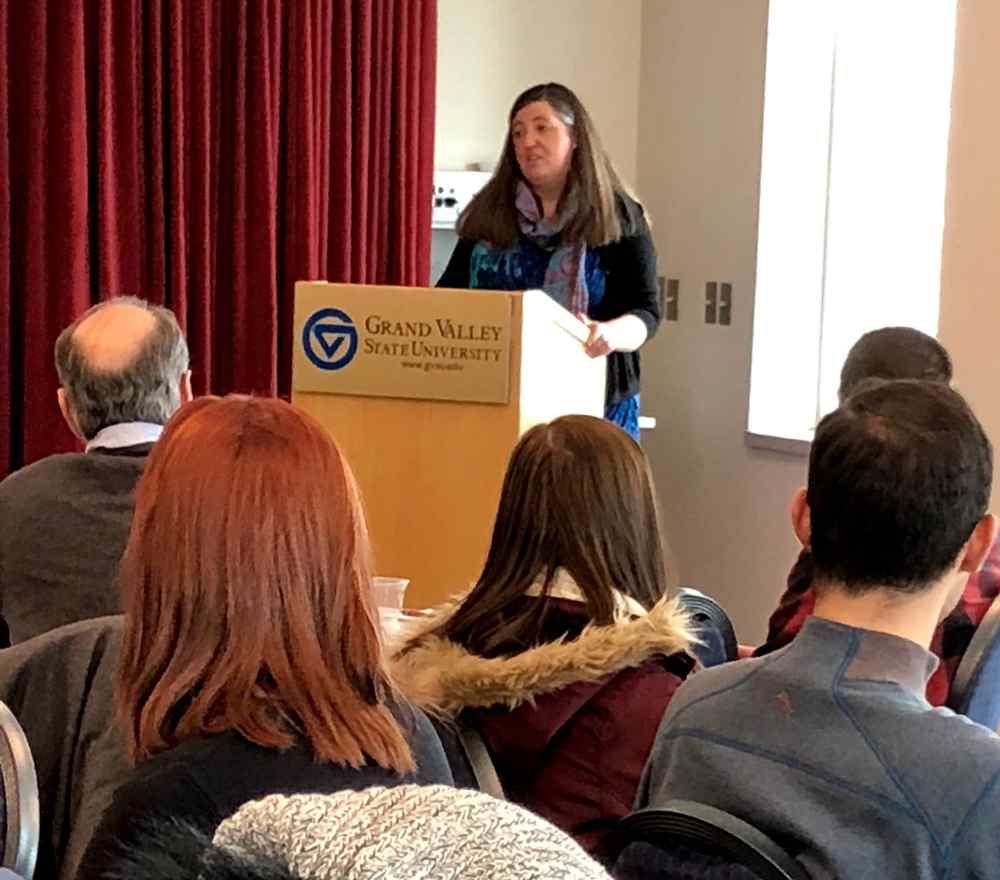 IR Alumna Kim McKenzie ('03) Addresses Students